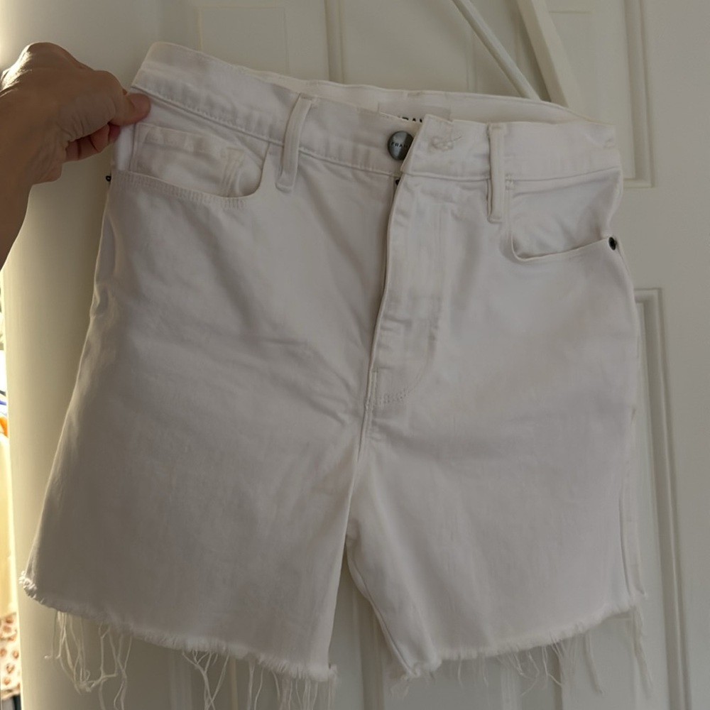 Frame cutoff jean shorts - le tour